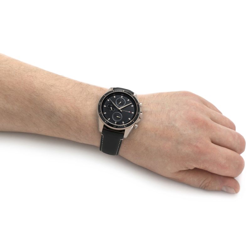Tommy Hilfiger Parker Chronograph Black Dial Brown Leather Strap Watch For Men - 1791836