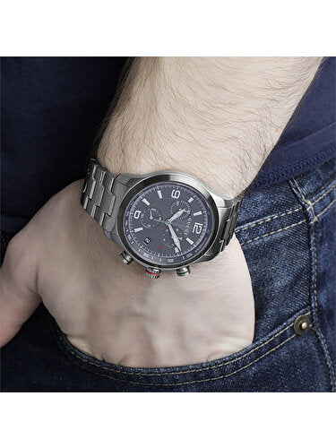 Gucci G Timeless Chronograph Grey Dial Silver Steel Strap Watch For Men - YA126238