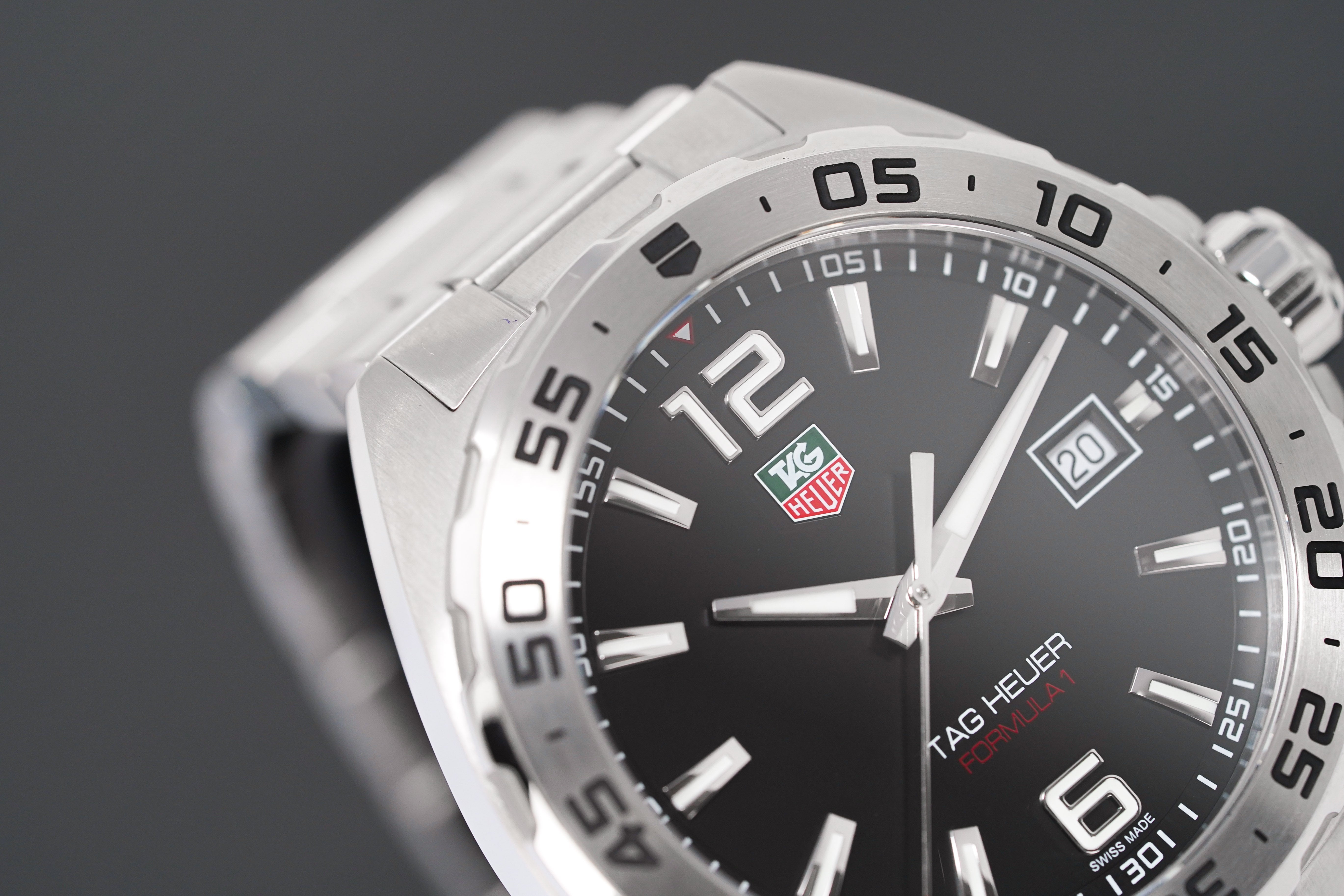 Tag Heuer Formula 1 Quartz Black Dial Watch For Men - WAZ1112.BA0875