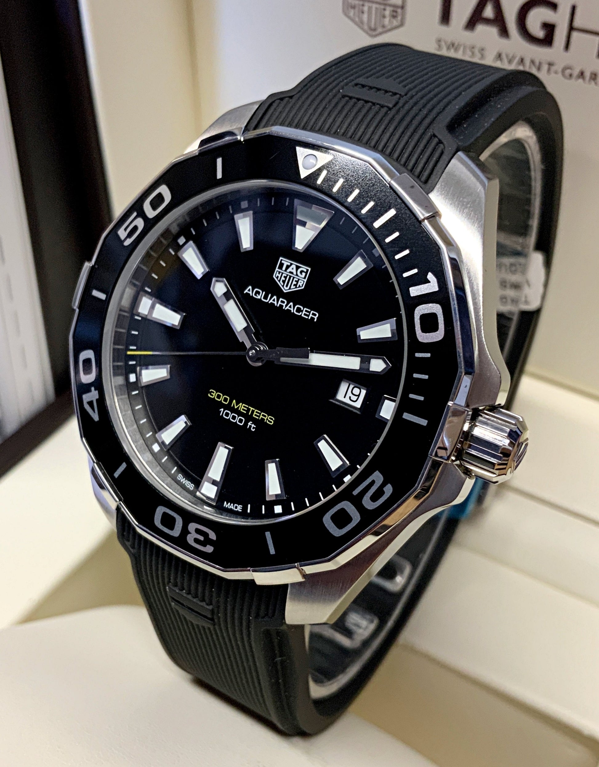 Tag Heuer Aquaracer 40mm Quartz Black Dial Black Rubber Strap Watch for Men - WAY101A.FT6141