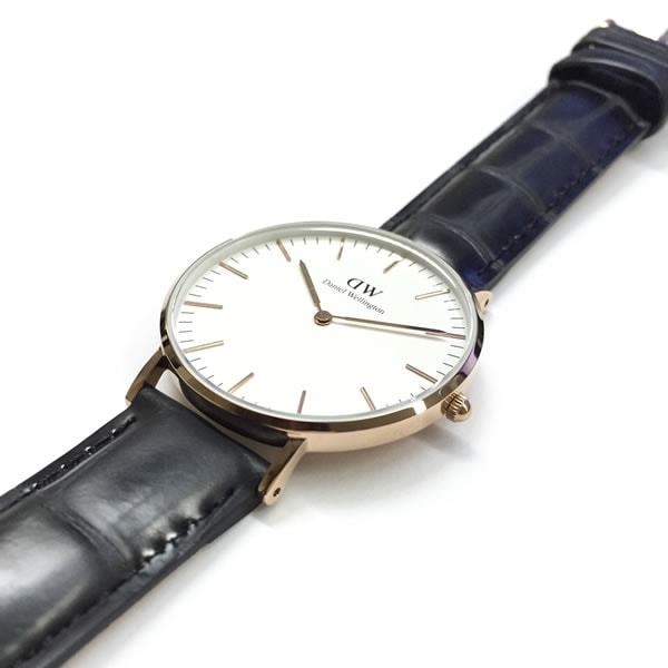 Daniel Wellington Classic Reading White Dial Black Leather Strap Watch For Women - DW00100041
