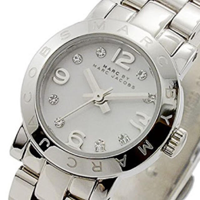 Marc Jacobs Amy Dinky White Dial Silver Steel Strap Watch for Women - MBM3225