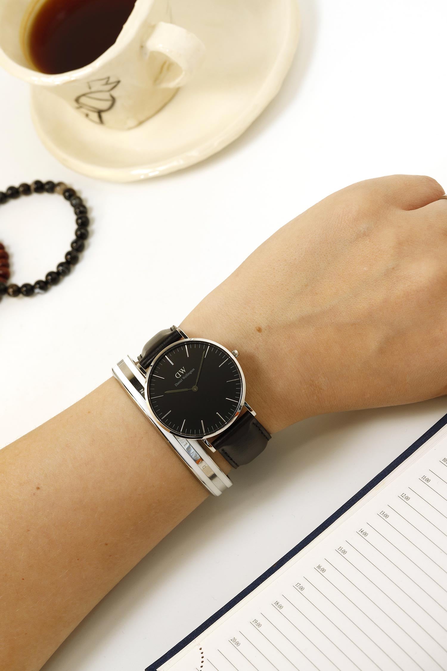 Daniel Wellington Classic Sheffield Black Dial Black Leather Strap Watch For Women - DW00100145