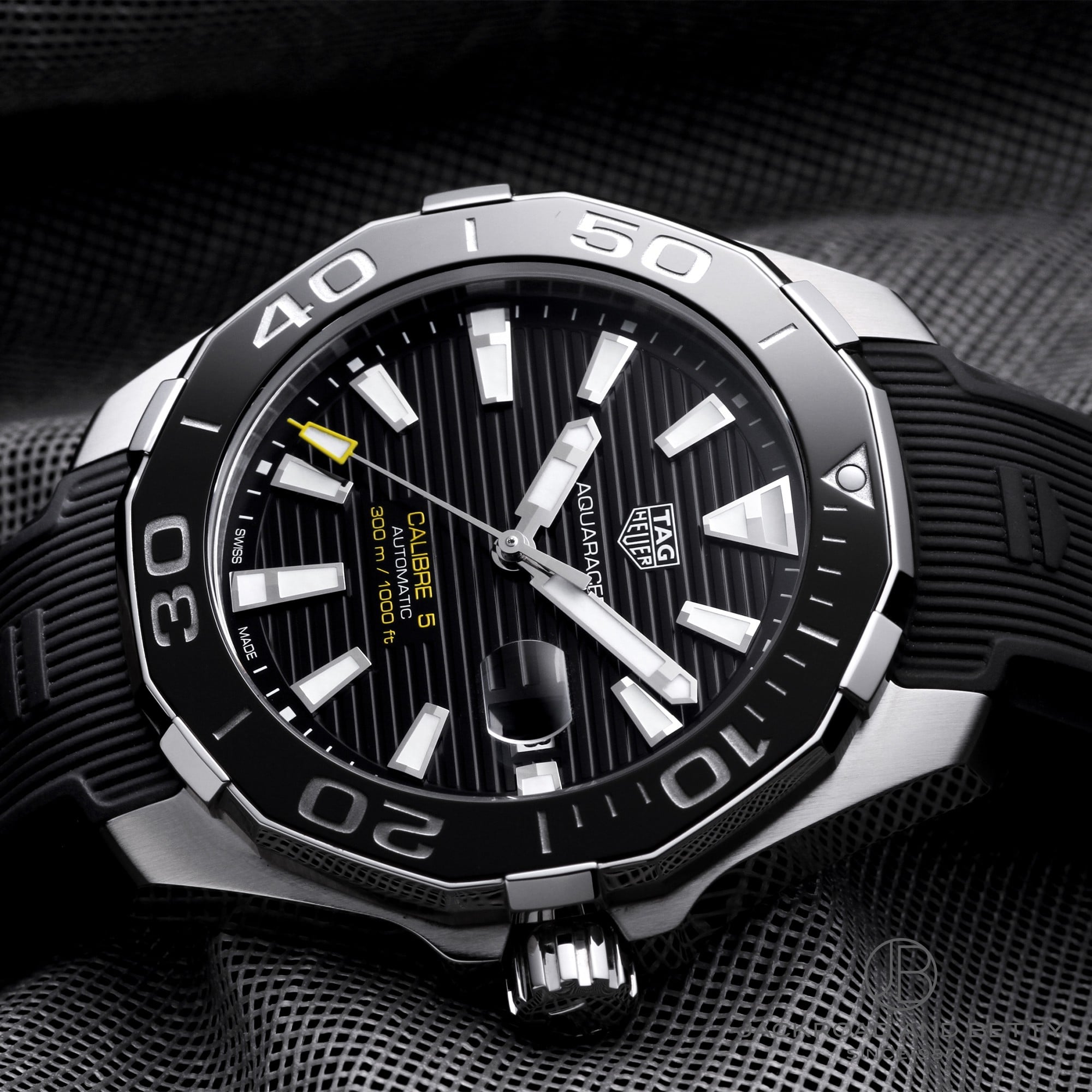 Tag Heuer Aquaracer Black Dial Watch for Men - WAY201A.FT6142