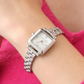 Marc Jacobs Vic Silver Dial Silver Steel Strap Watch for Women - MJ3529
